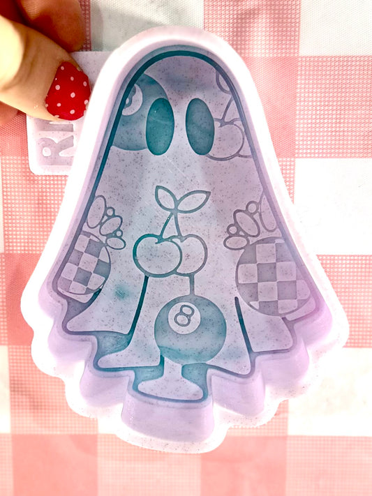 Groovy turquoise ghost