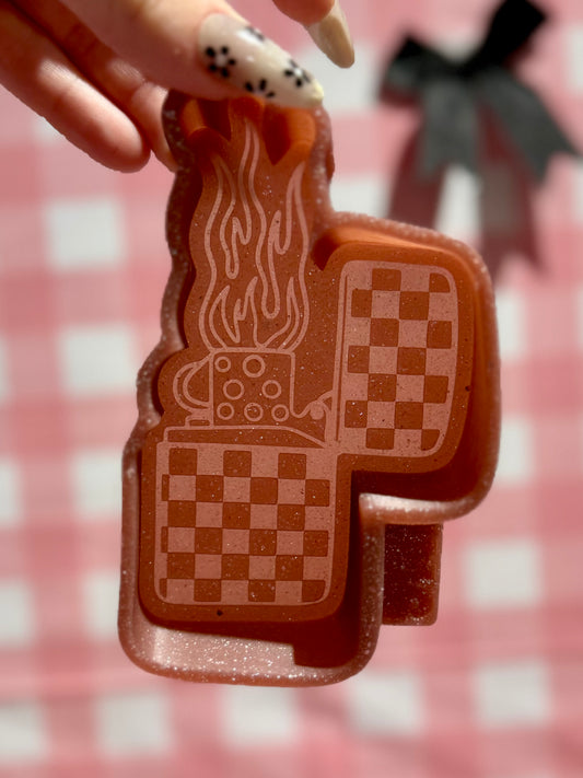 RTS checkered lighter