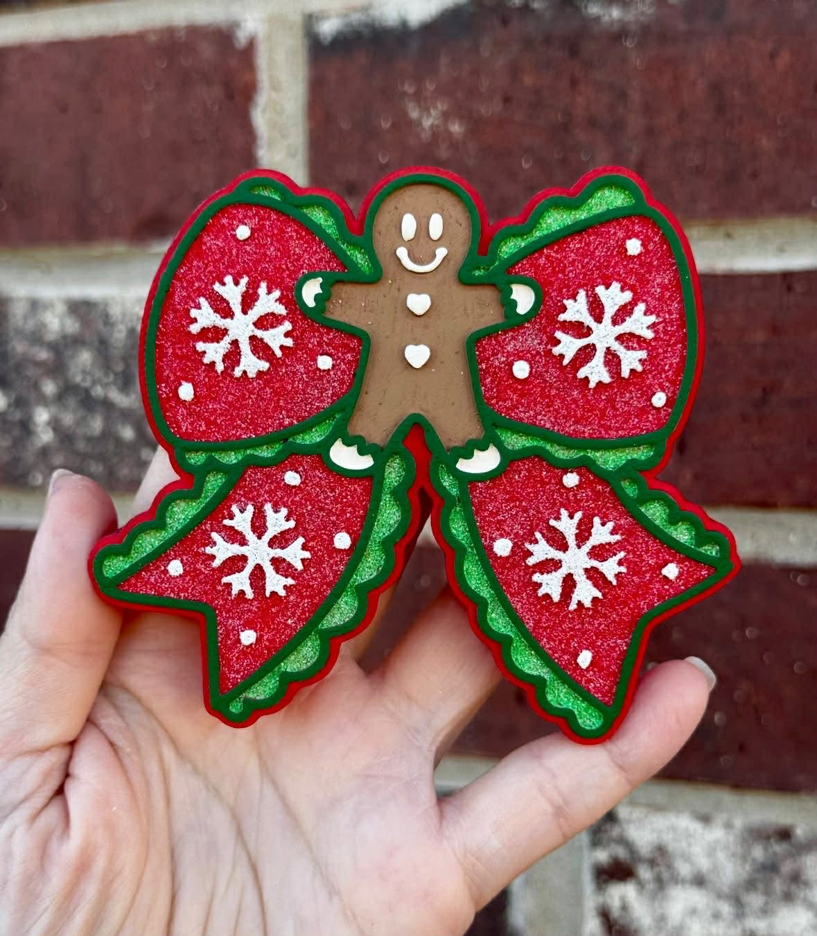Gingerbread bow