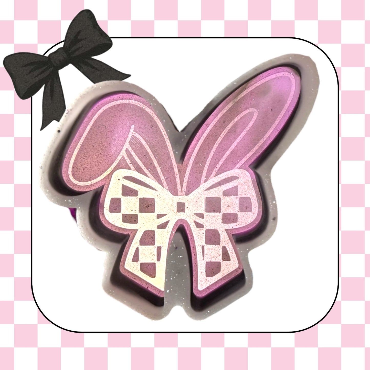 Checkered bow with bunny ears