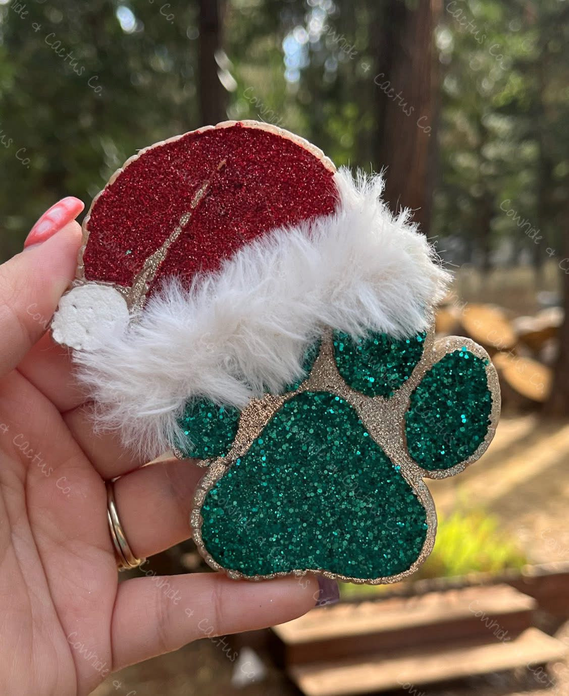 Santa hat paw
