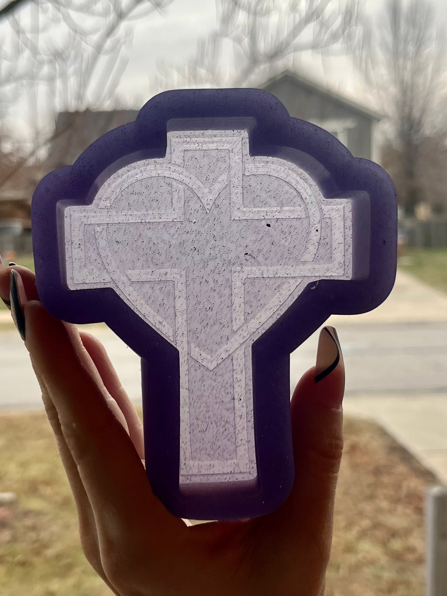 Heart Cross Vent Clip
