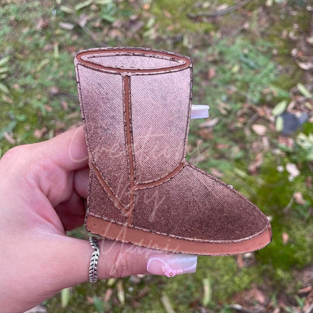 Winter boot vent clip