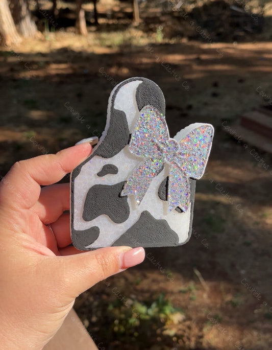 Cowprint cowtag with bow Vent clip