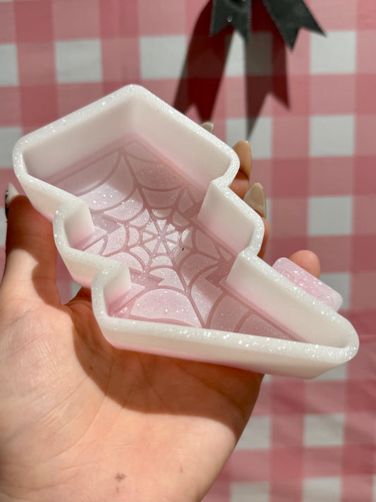 RTS spiderweb bolt