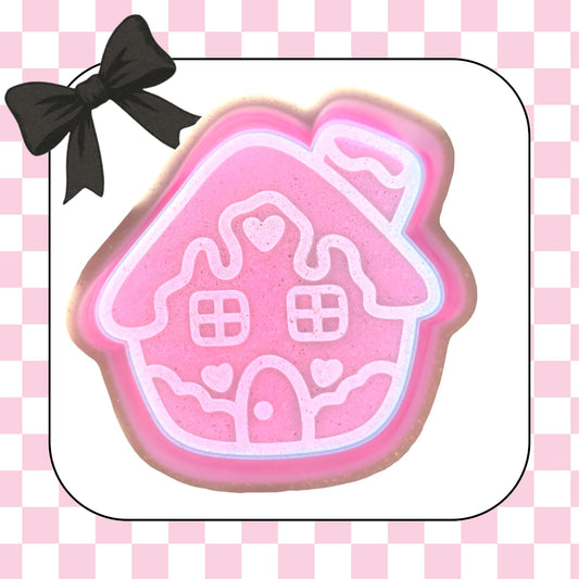 Chunky gingerbread house