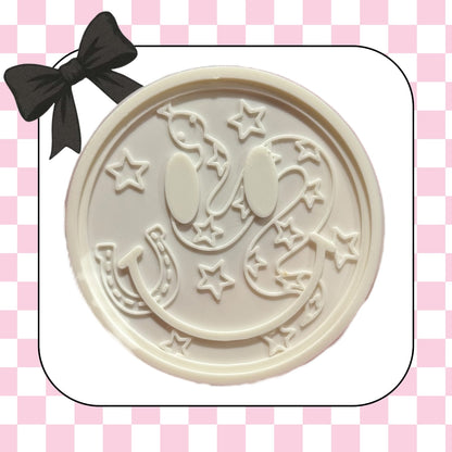 Smiley circle designs- choose your insert/s- READ DESCRIPTION
