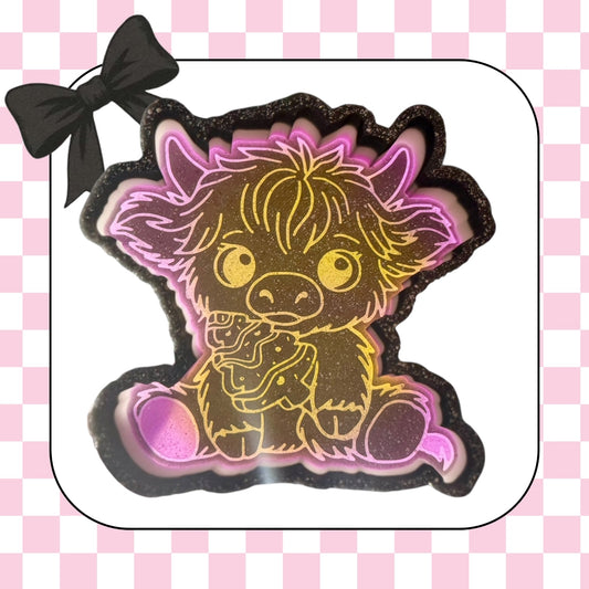 Highland with snack cake