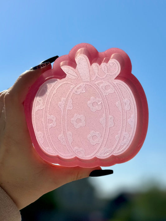 Floral pumpkin vent clip