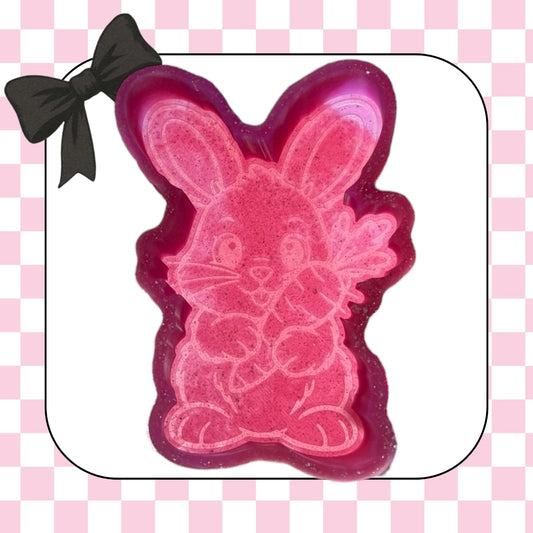 Bunny with carrot