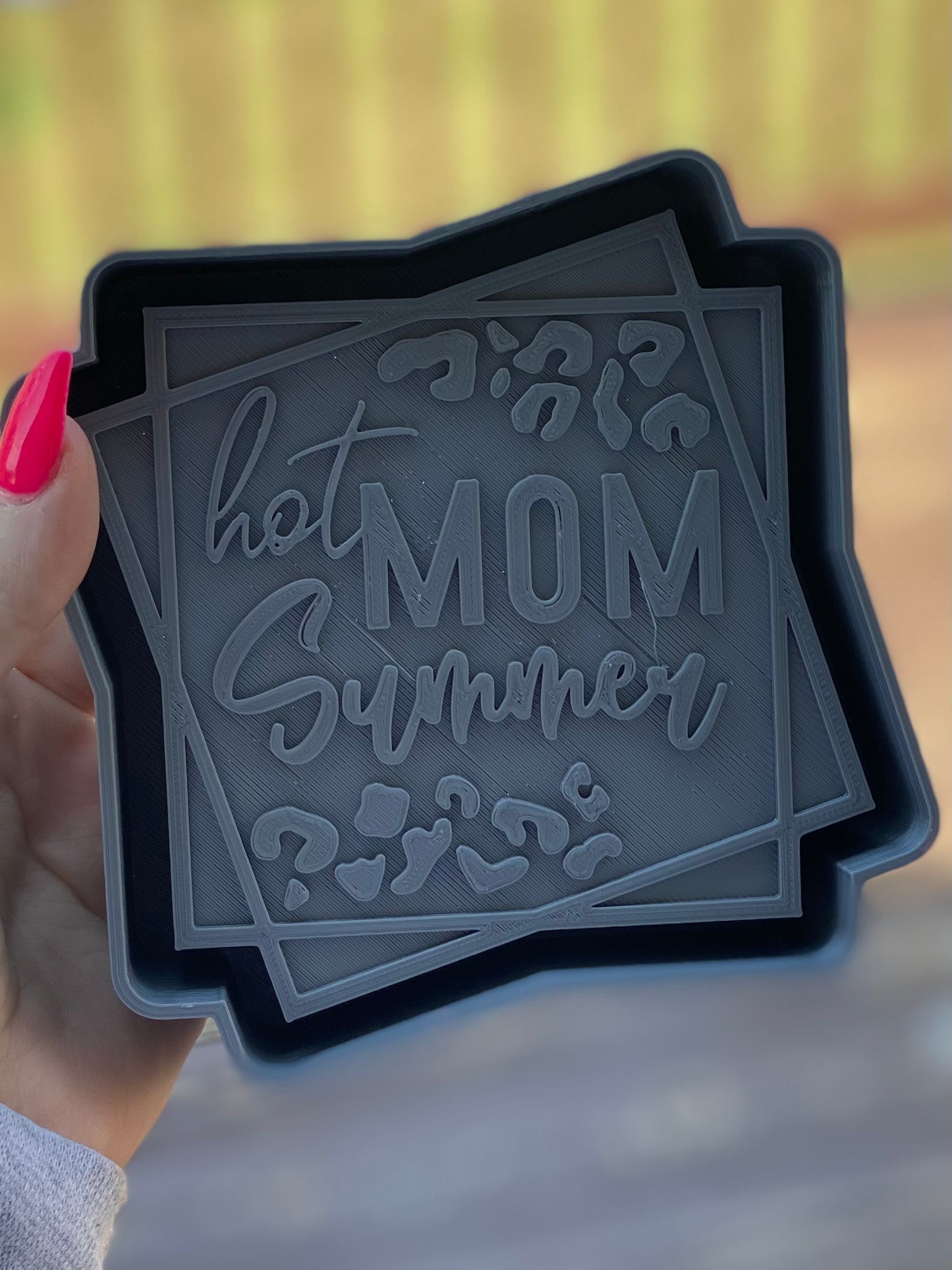 Hot Mom Summer Square Vent Clip